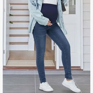 Stylish Maternity Jeans with Blue Denim